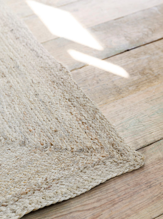 Classic Rectangular Jute Rug 120x180cm